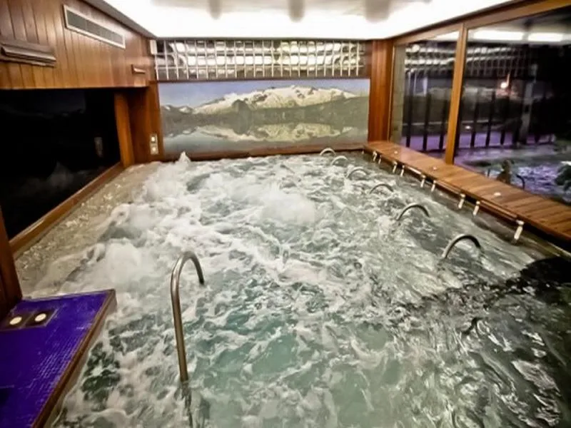 Sports and Entertainment, Sommos Hotel Benasque Spa, Barcelona