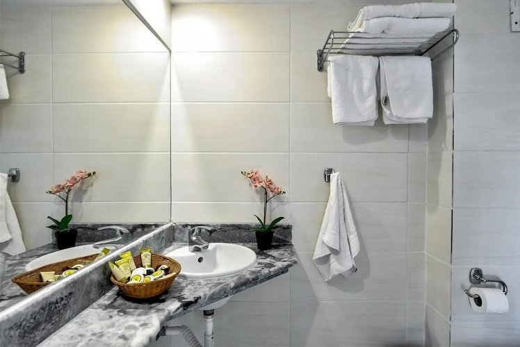 Evia Riviera Resort, Athens