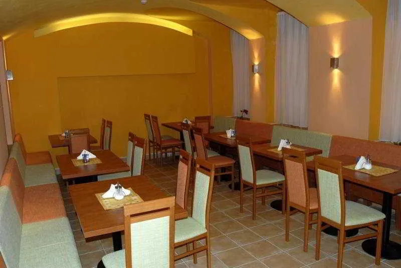 Restaurant, City Central, Prague