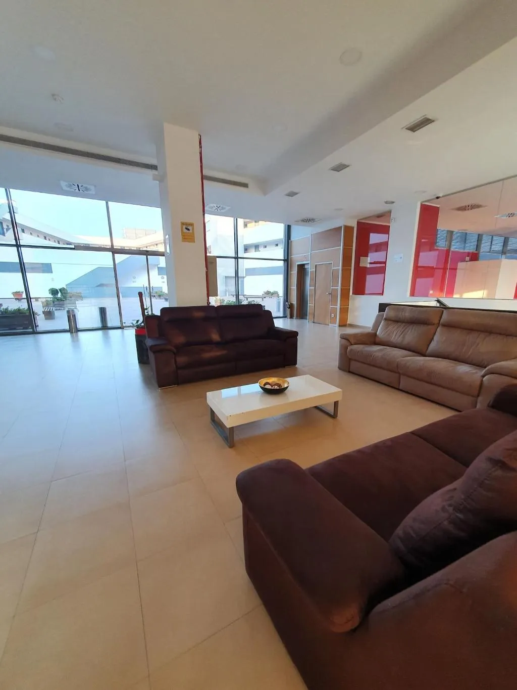 Lobby, Iberflat Vega De Triana, Seville