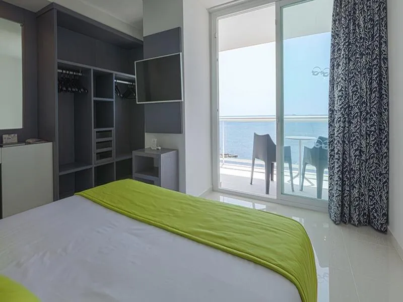 JUNIOR SUITE WITH AIR CONDITIONING Room, Sirenis Hotel Tres Carabelas & SPA, Ibiza