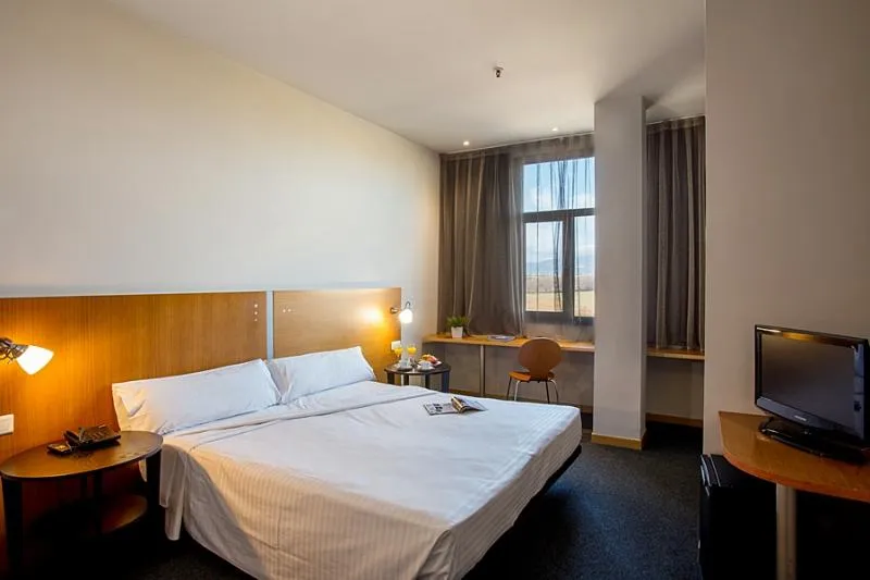 DOUBLE SUPERIOR Room, B&B HOTEL Barcelona Mollet Porta de Gallecs, Barcelona