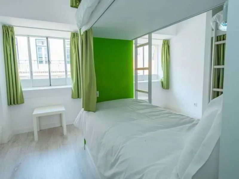 Bed in dormitory FEMALE ROOM Room, Golden Tram 242 Lisbonne Hostel, Lisbon