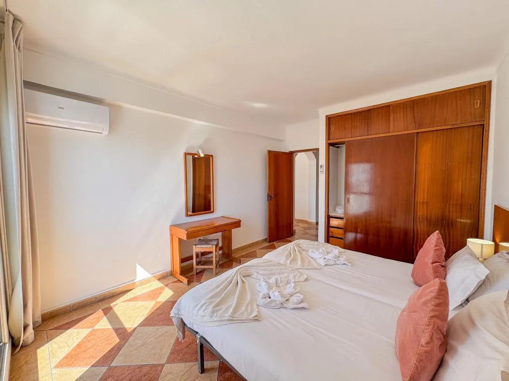 APARTMENT ONE BEDROOM Room, Cerro Atlantico by Umbral, Algarve