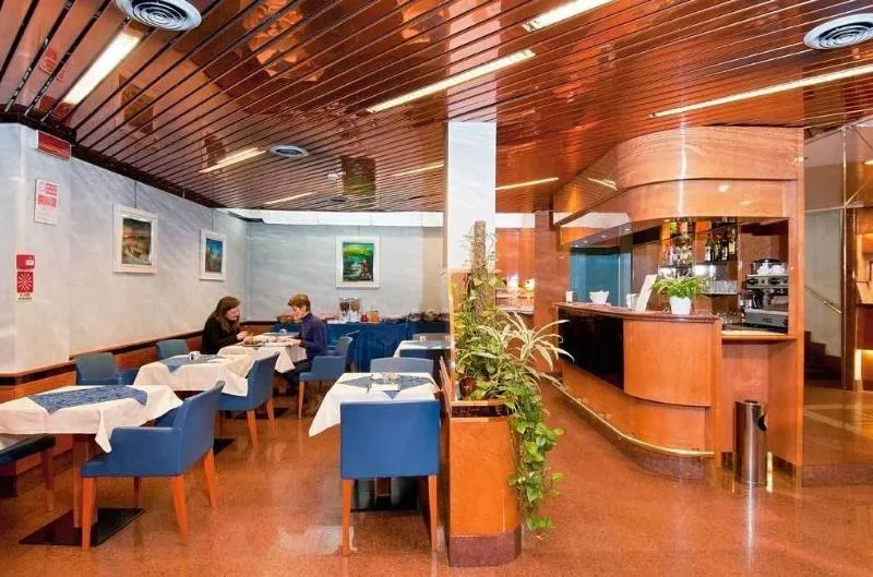 Restaurant, Lido, Milan