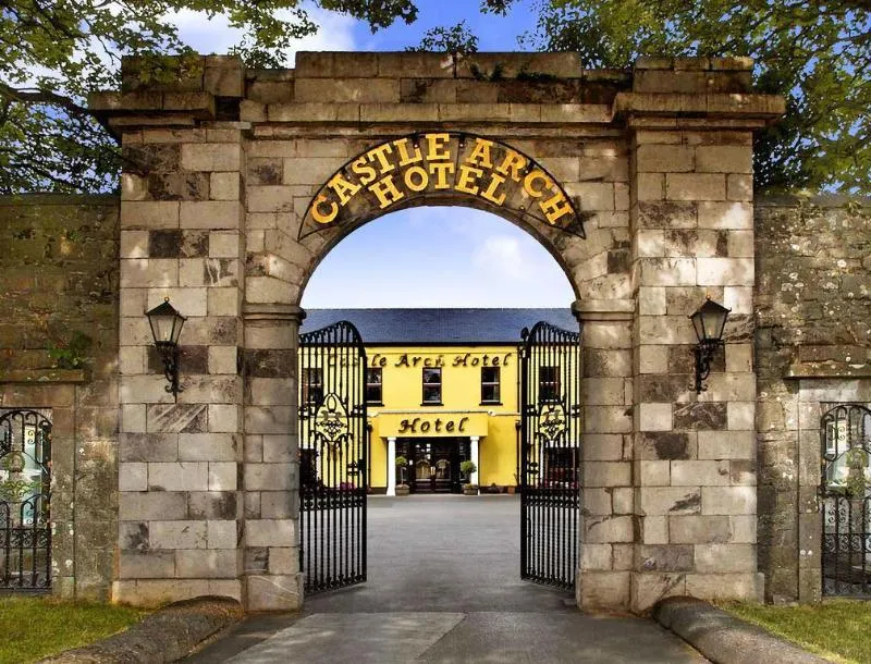 General view, Castle Arch, Dublin