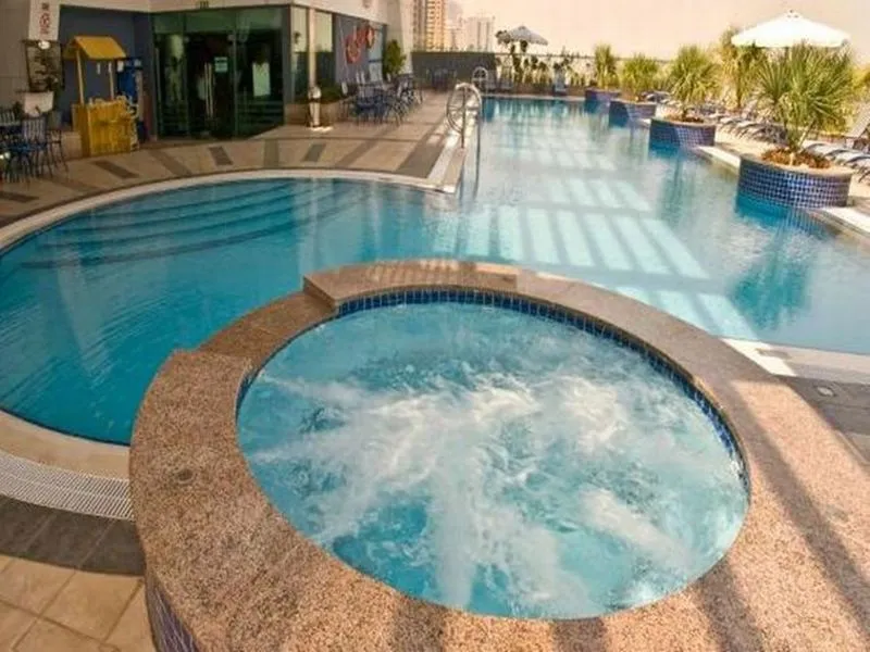 Pool, Al Salam Hotel Suites, Dubai