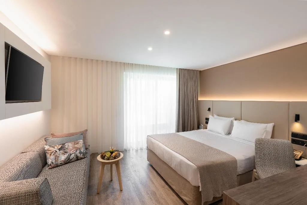 Room, Vincci EverEden, Athens