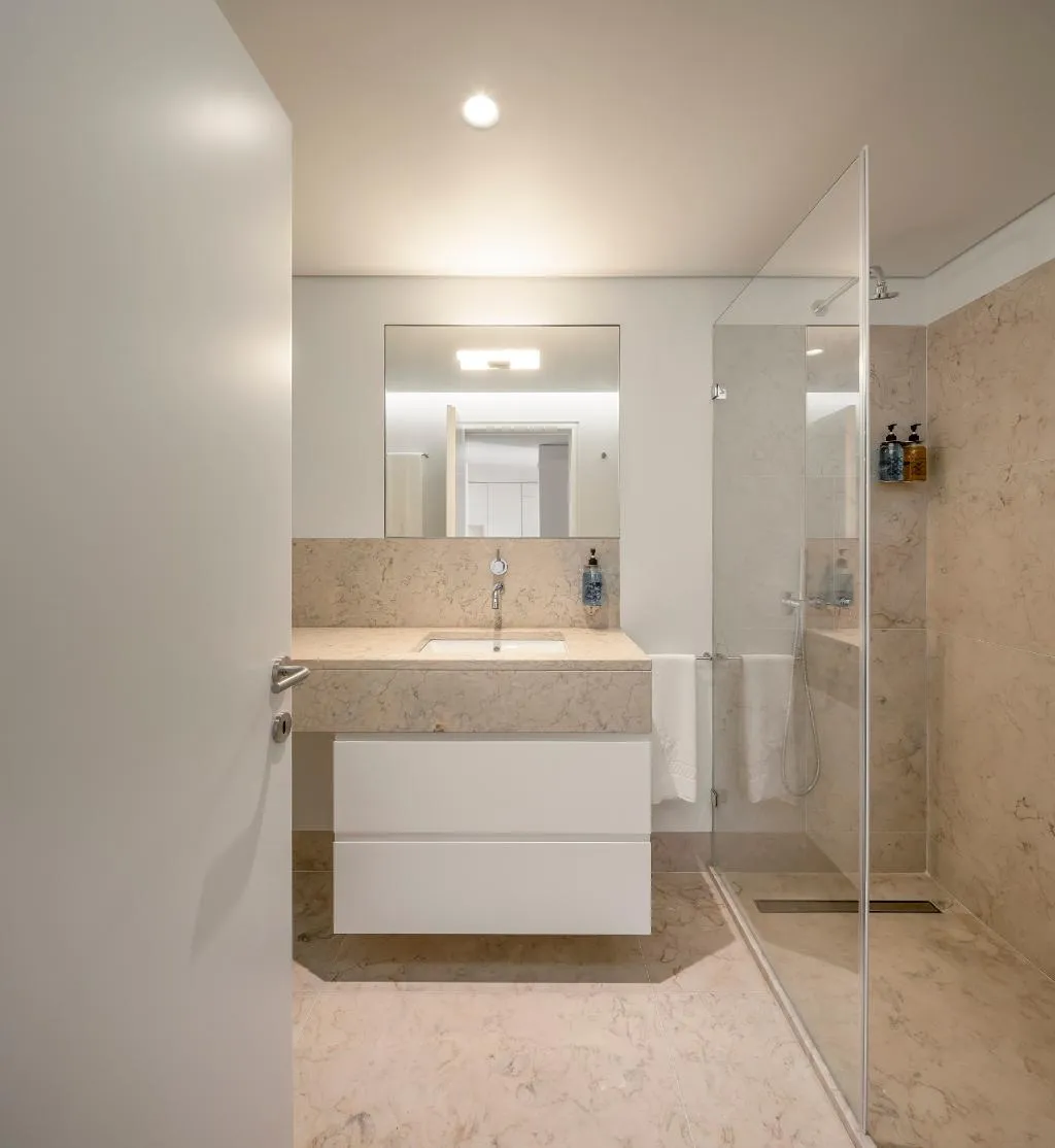 APARTMENT ONE BEDROOM Room, Lisbon Serviced Apartments - Mouraria, Lisbon