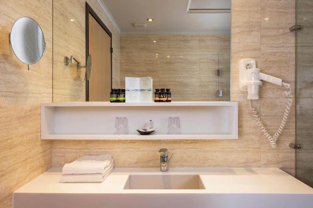 JUNIOR SUITE STANDARD Room, Corissia Princess, Crete