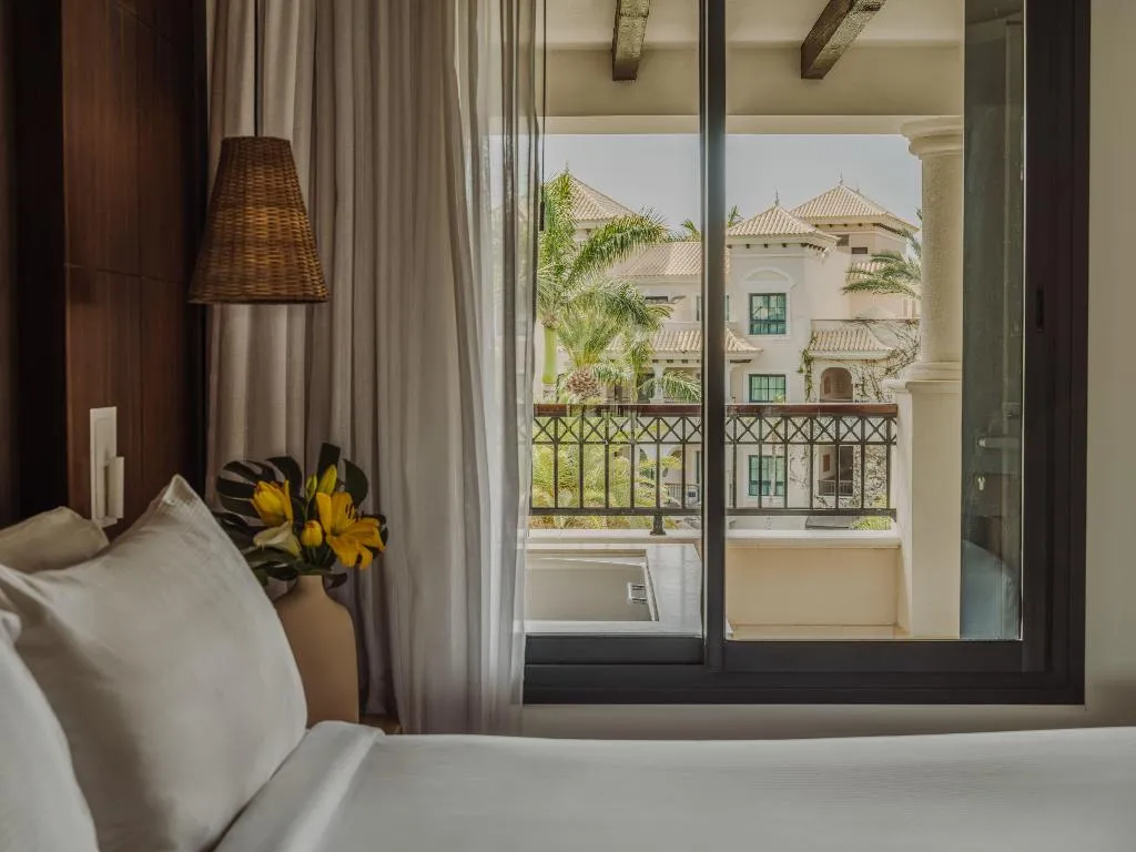 JUNIOR SUITE PARTIAL OCEAN VIEW Room, Gran Melia Palacio de Isora, Tenerife