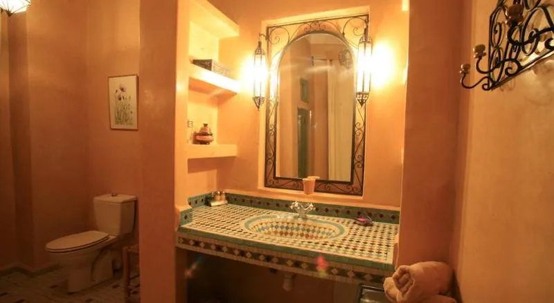 DOUBLE SUPERIOR Room, Riad Dar Limoun Amara, Marrakech