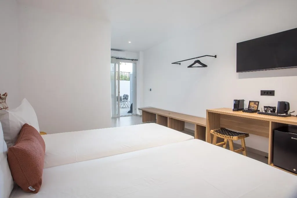 DOUBLE ECONOMY Room, Pado Living, Rhodes