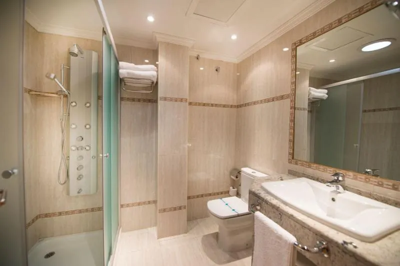 Double or Twin DELUXE Room, Hospederia La Canada, Madrid