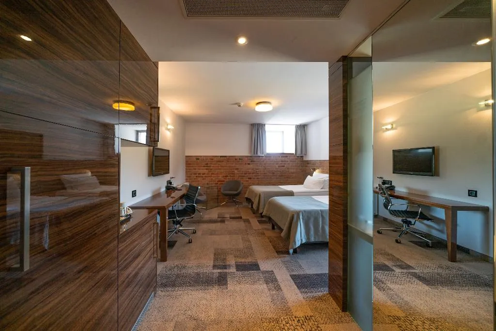 Double or Twin STANDARD Room, Q Hotel Grand Cru Gdansk, Gdansk