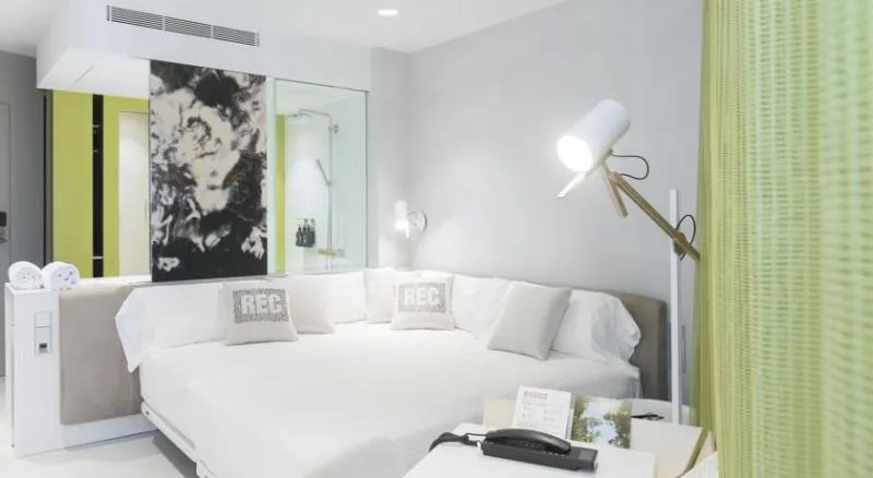 DOUBLE SUPERIOR Room, Rec Barcelona-Only Adults, Barcelona