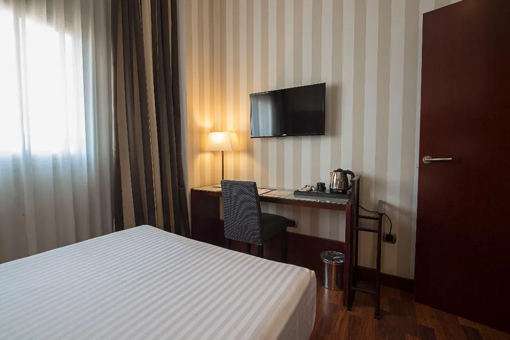 SINGLE STANDARD Room, Zenit Valencia, Valencia