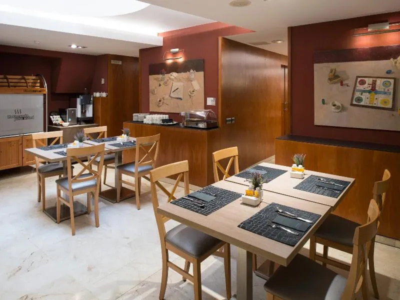 Restaurant, Catalonia Born, Barcelona