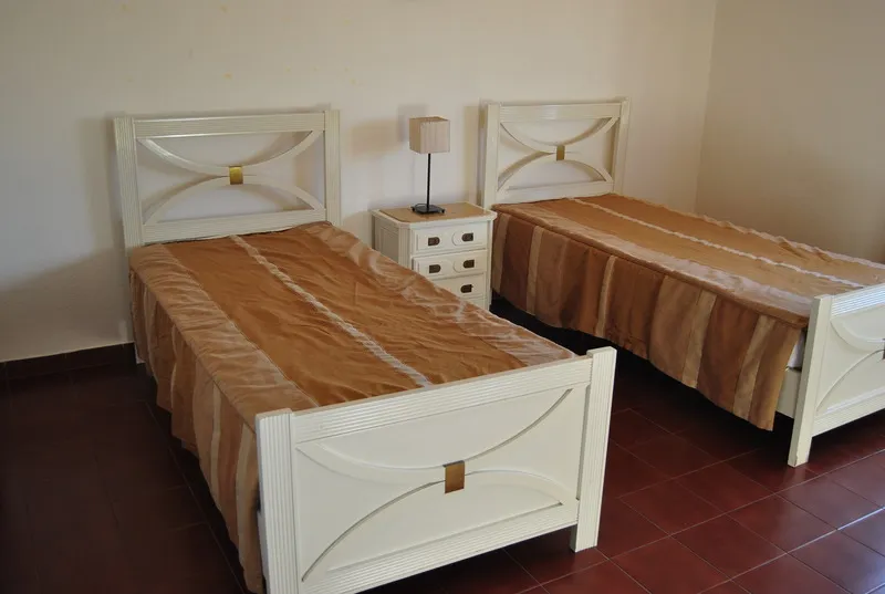 APARTMENT THREE BEDROOMS Room, Olhos Do Mar, Algarve