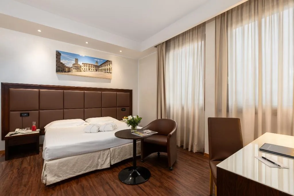 DOUBLE SINGLE USE SUPERIOR Room, Minerva, Florence