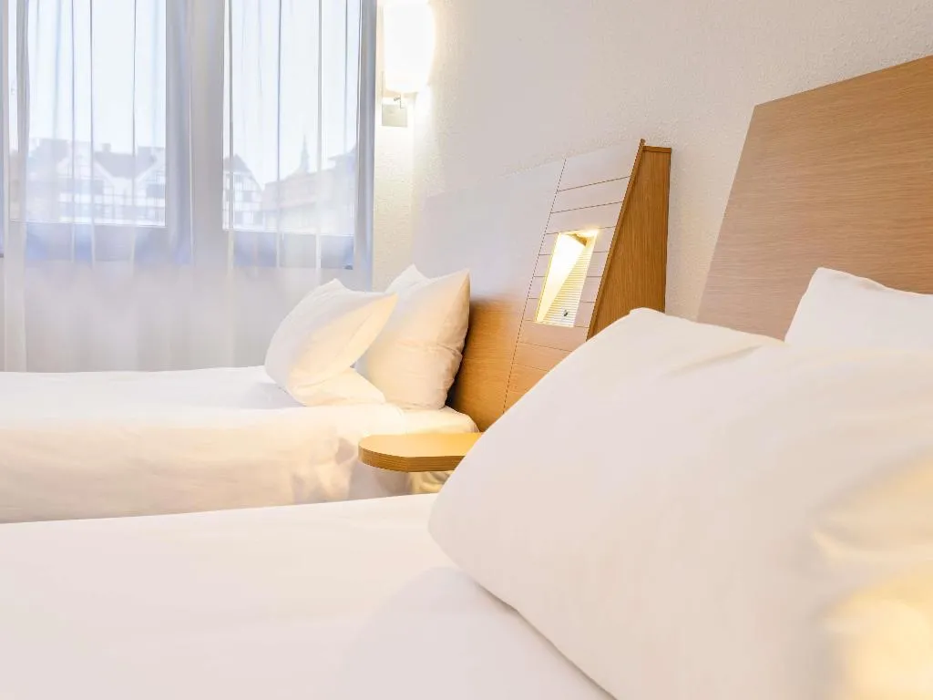 TWIN STANDARD Room, Novotel Gdansk Centrum, Gdansk