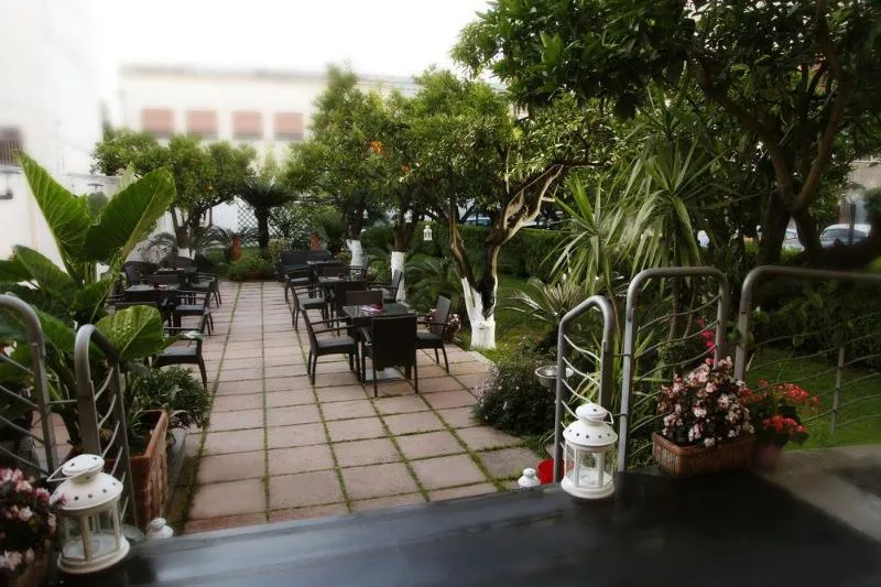 Lobby, Hotel Diana Pompei, Naples