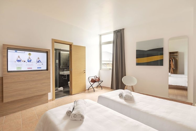 B B Hotel Pomezia Roma, Rome