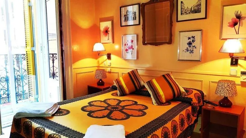 General view, OYO Hostal La Fontana, Madrid