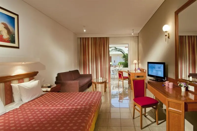 JUNIOR SUITE STANDARD Room, Kipriotis Village Resort, Kos