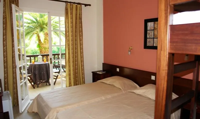 Room, Fiori, Corfu