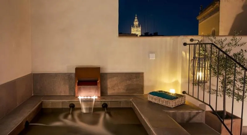 Sports and Entertainment, Corral del Rey Hotel, Seville