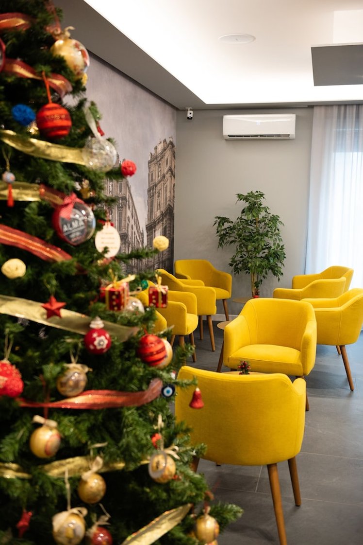 Alma Hotel, Palermo