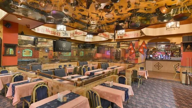 Restaurant, Grand Astoria Hotel, Dubai