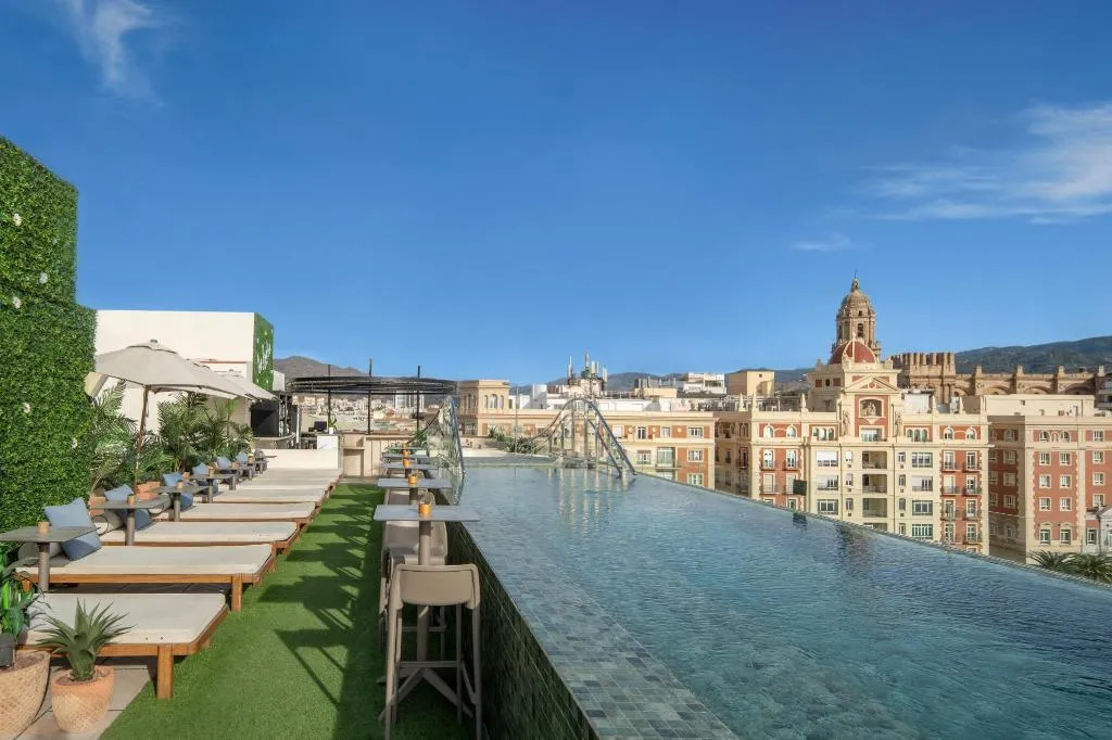 Pool, Only YOU Hotel Málaga, Costa Del Sol