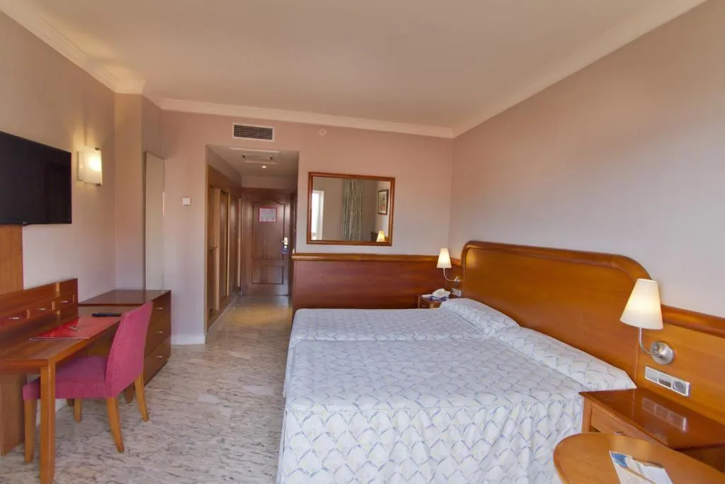 Double or Twin MOUNTAIN VIEW Room, MS Amaragua, Costa Del Sol