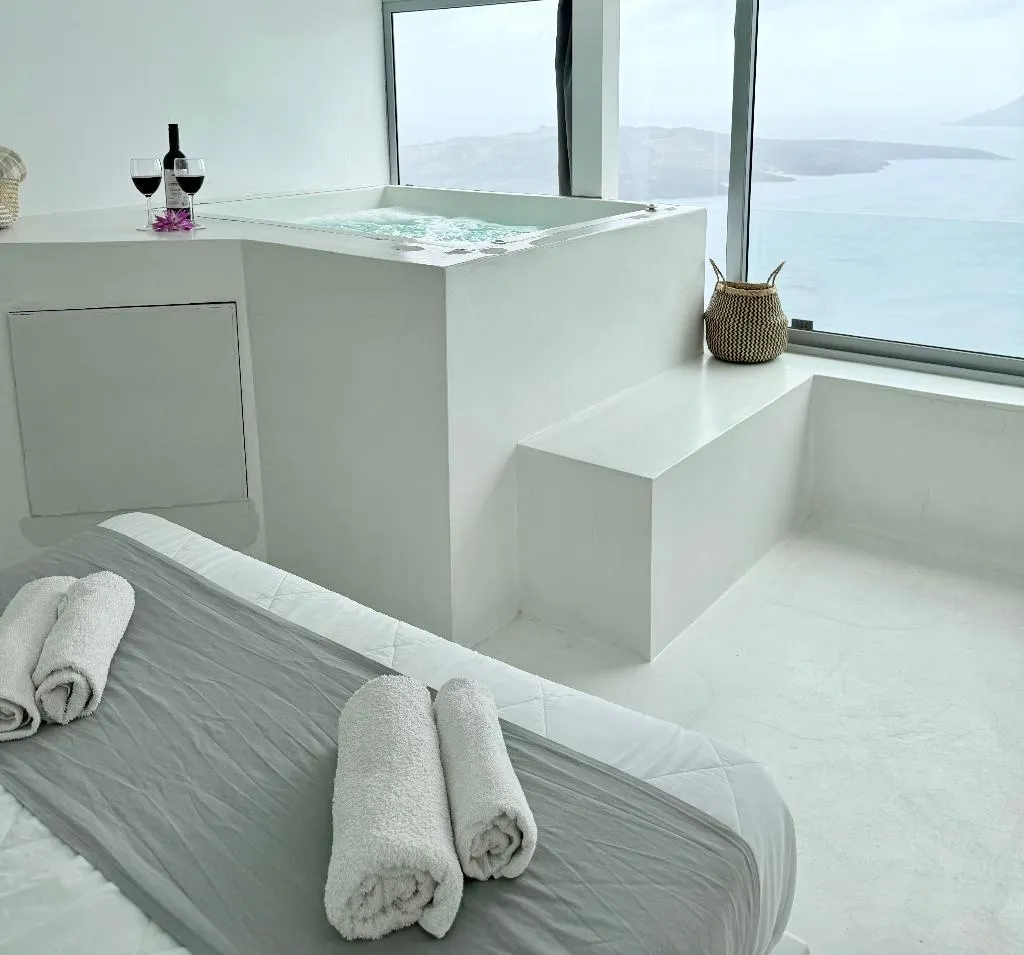 DOUBLE DELUXE Room, Caldera's Bliss Suites, Santorini