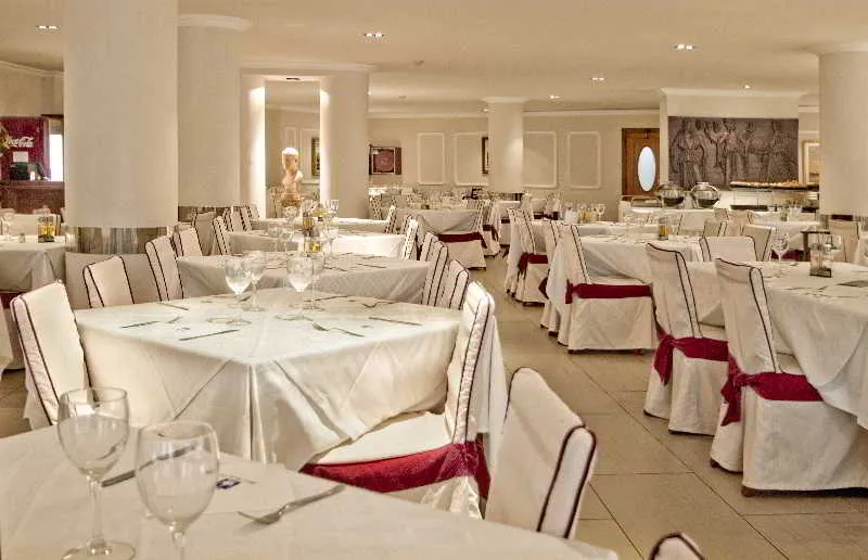Restaurant, Roulette Ipanema Park – Ipanema Beach, Majorca