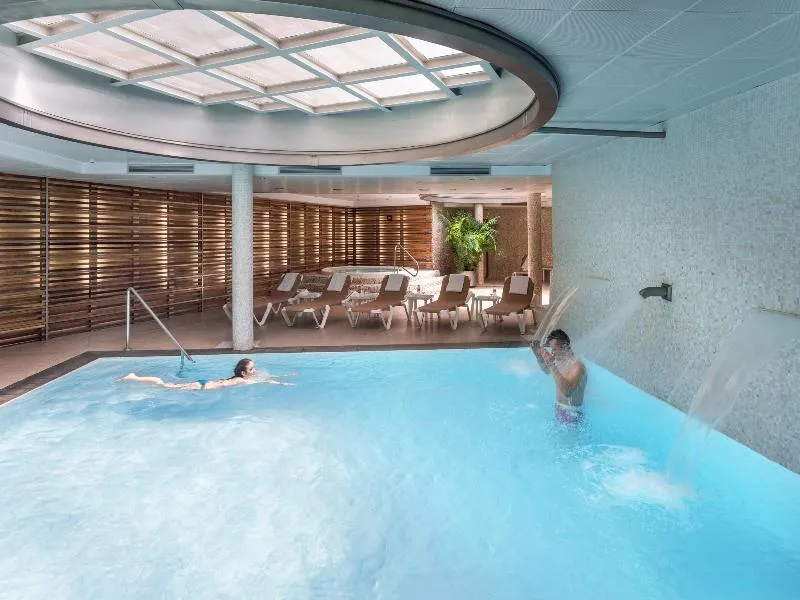 Sports and Entertainment, Sumus Stella and Spa, Costa Brava
