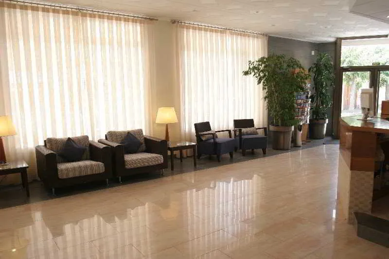 Lobby, Mercé, Costa Brava