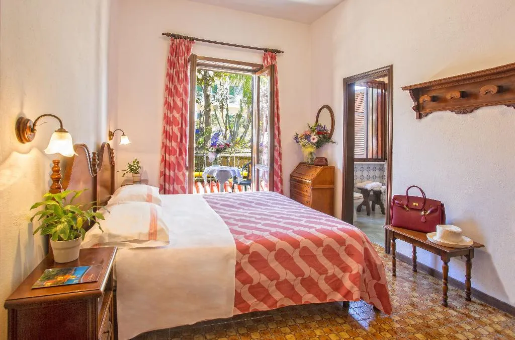 Double or Twin ECONOMY Room, Terme San Valentino, Naples