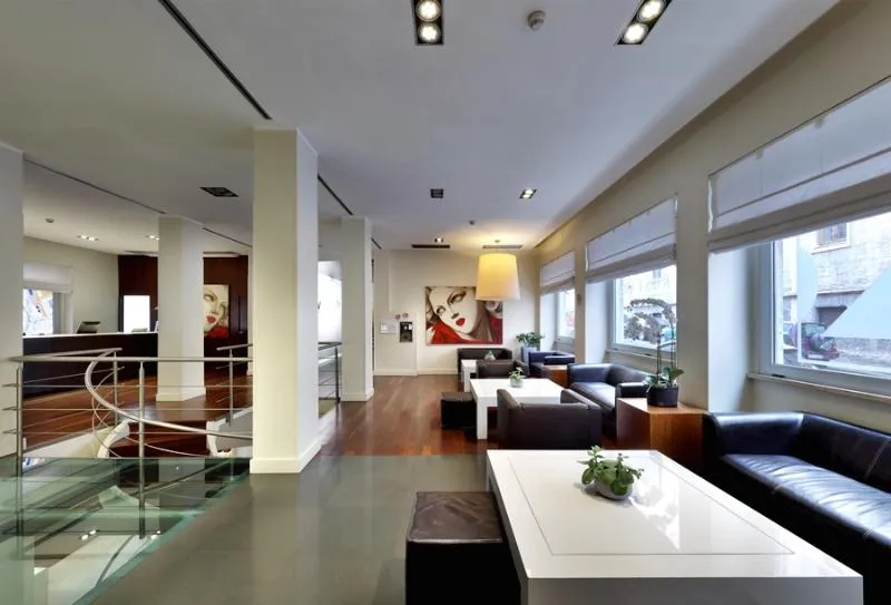 Lobby, Mercure Roma Centro St. John, Naples