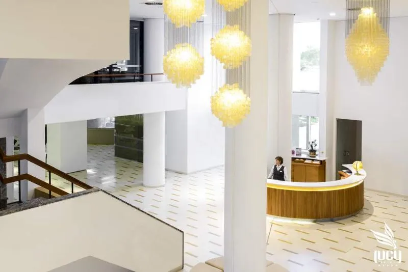 Lobby, Lucy, Thessaloniki