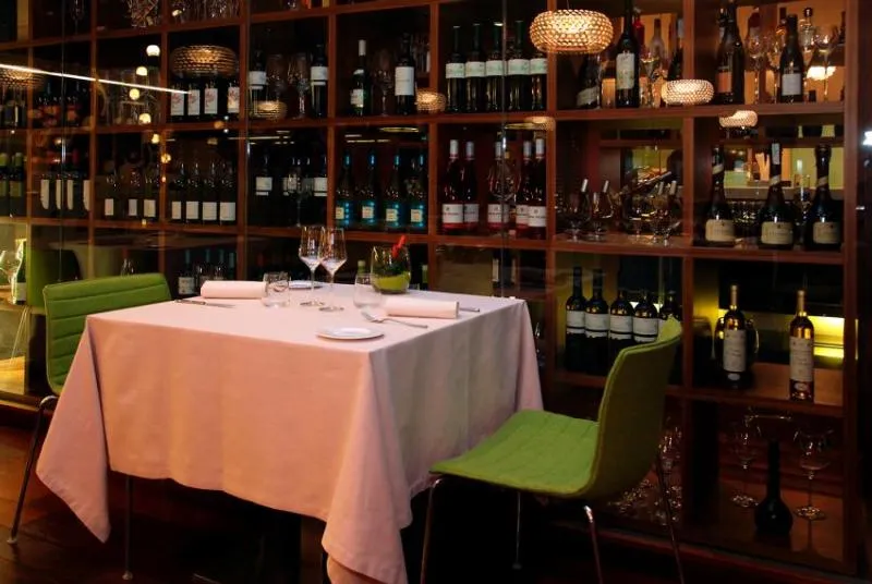 Restaurant, Primus Valencia, Valencia