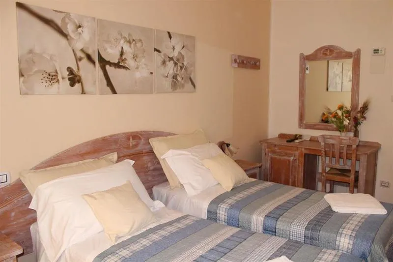 General view, Cicerone Guest House, Florence