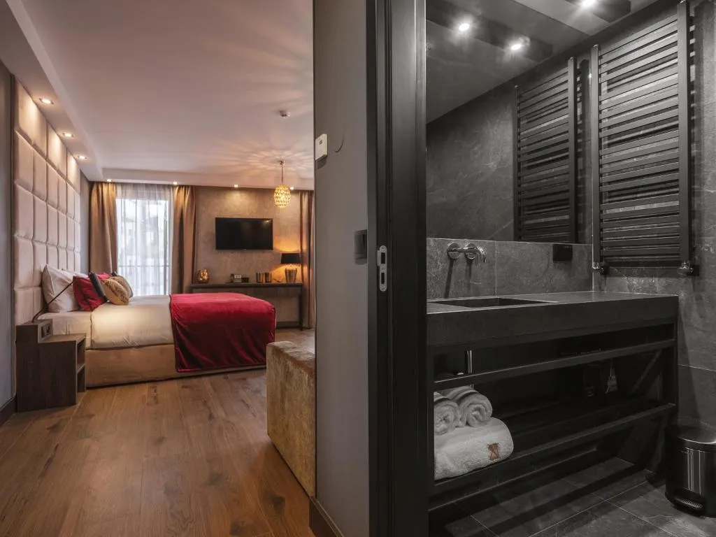 APARTMENT STANDARD Room, Art Suites Hotel, Krakow