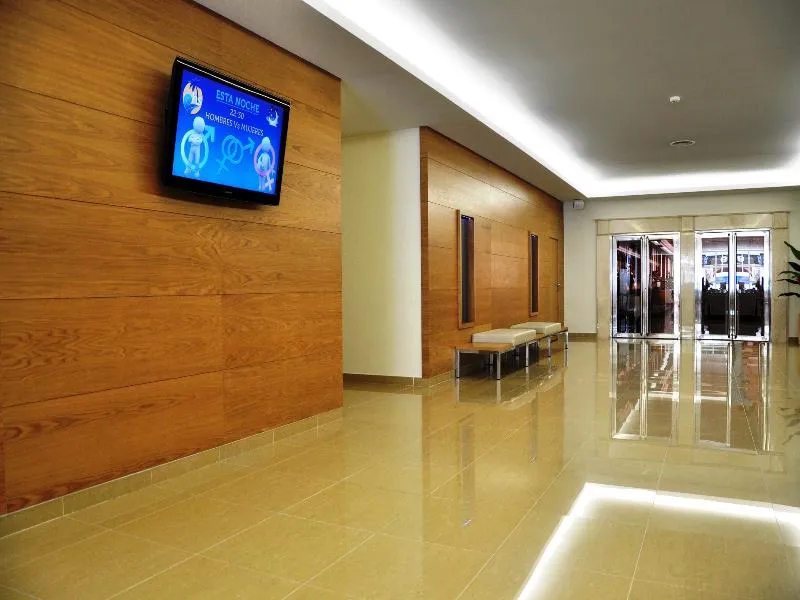 Lobby, Samos, Majorca