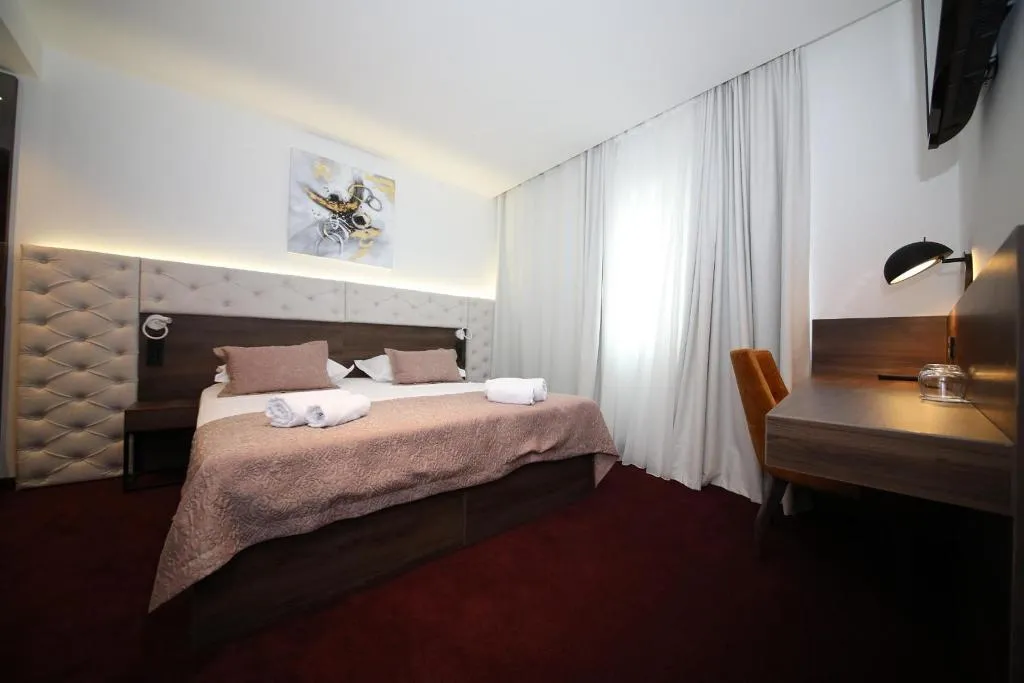 SUITE SUPERIOR Room, Hotel Scala, Split