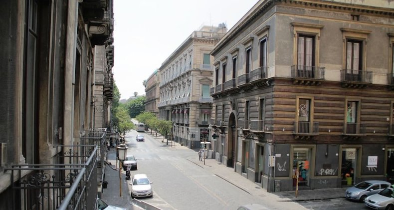 Ottomood Ala Ovest Catania Centro, Catania