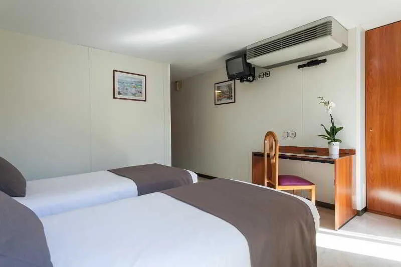 Room, Condal, Barcelona