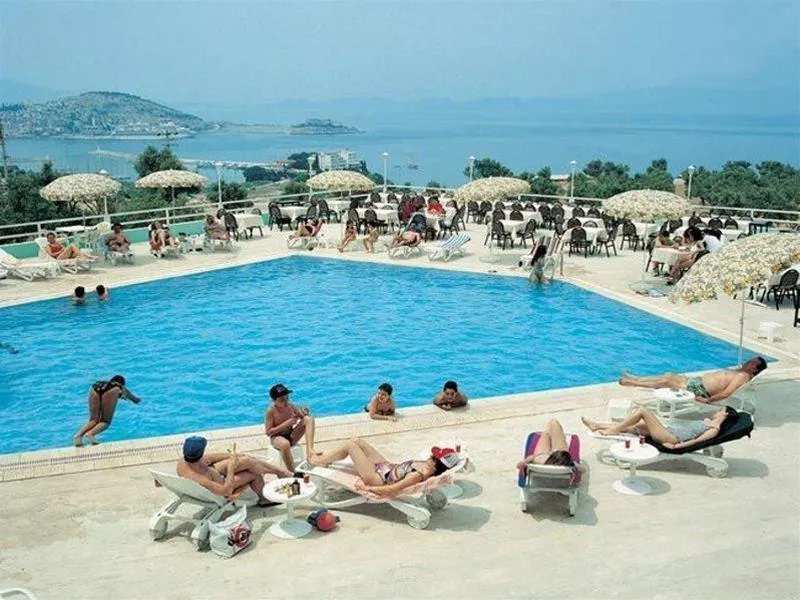 Pool, Türkin, Izmir